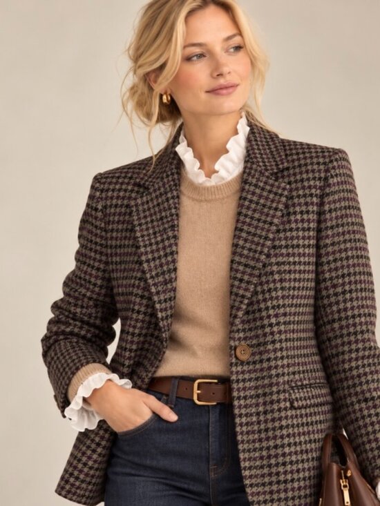 Sag Harbor Jackets & Blazers - Sag Harbor wool houndstooth plaid  blazer size 10p gray, hunter green  tailored